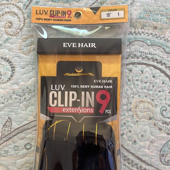 LUV black clip in extensions - Picture 2 of 5